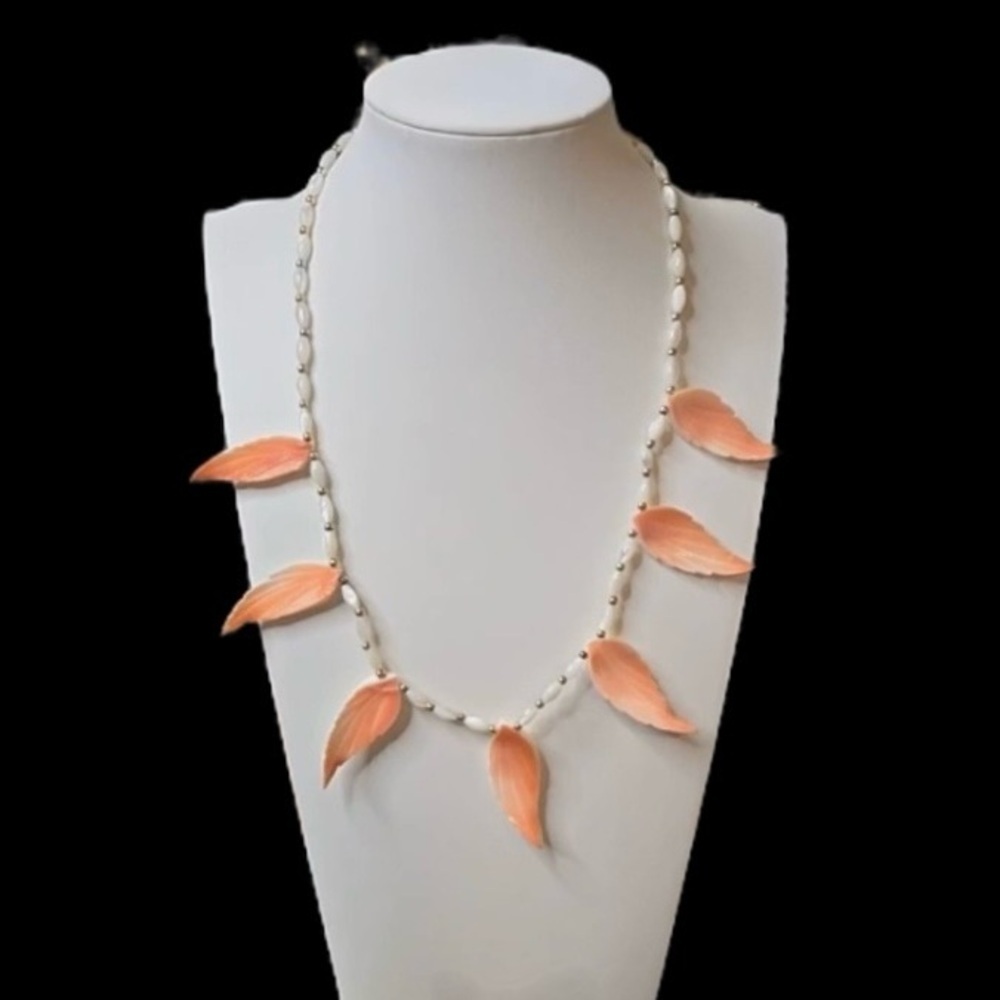Vintage Boho Mother of Pearl and Shell Necklace.  Very Boho.